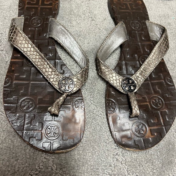 Women’s Sandals - Picture 6 of 7